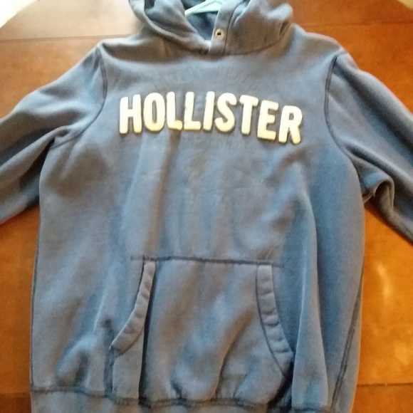 Name Brand T-Shirts - Picture 8 of 8